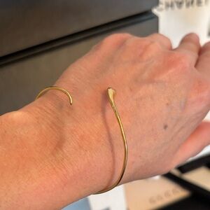 Elegant Gold Cuff Bracelet
